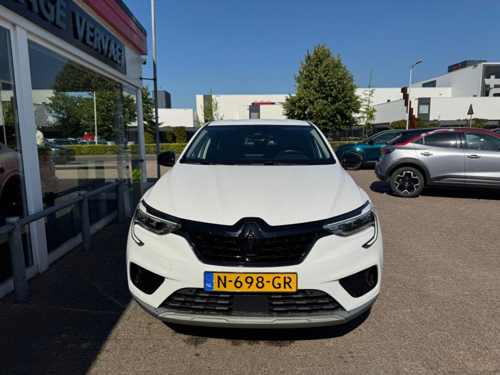 Renault Arkana 1.6 e-tech hybrid 145 intens