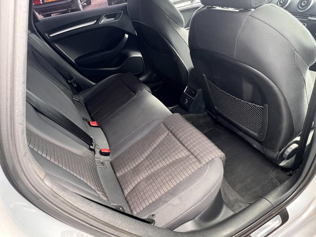 Audi A3 limousine 1.4 tfsi cod ambition pro line plus automaat, navi enz...
