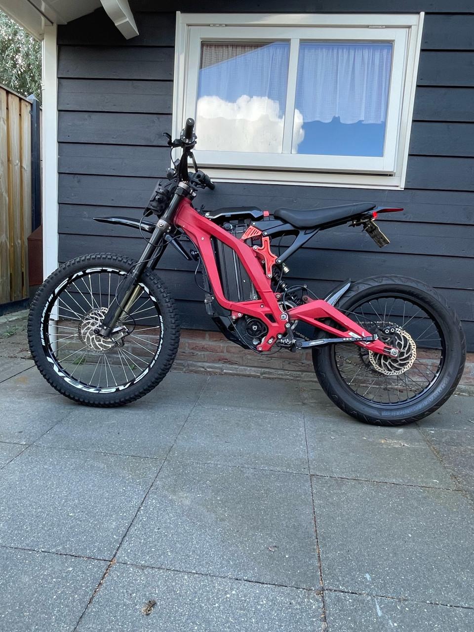 SURRON LIGHT BEE 2021