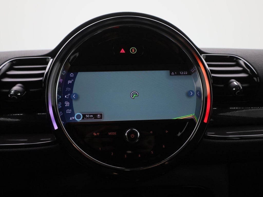 Mini Clubman 1.5 cooper business edition | automaat | navigatie | apple car