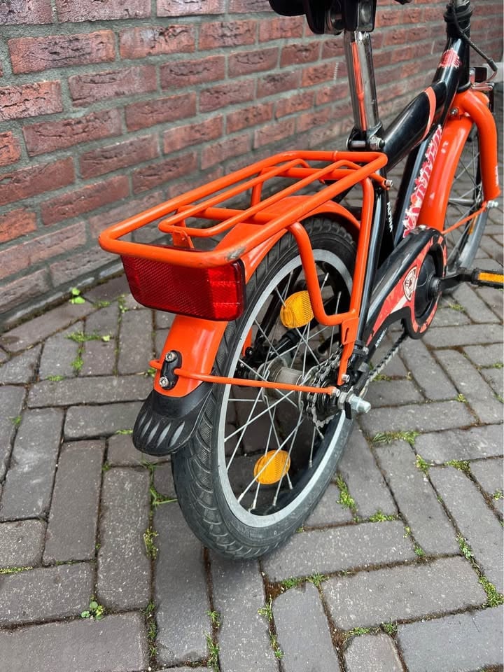 Alpina Yabber 16 inch