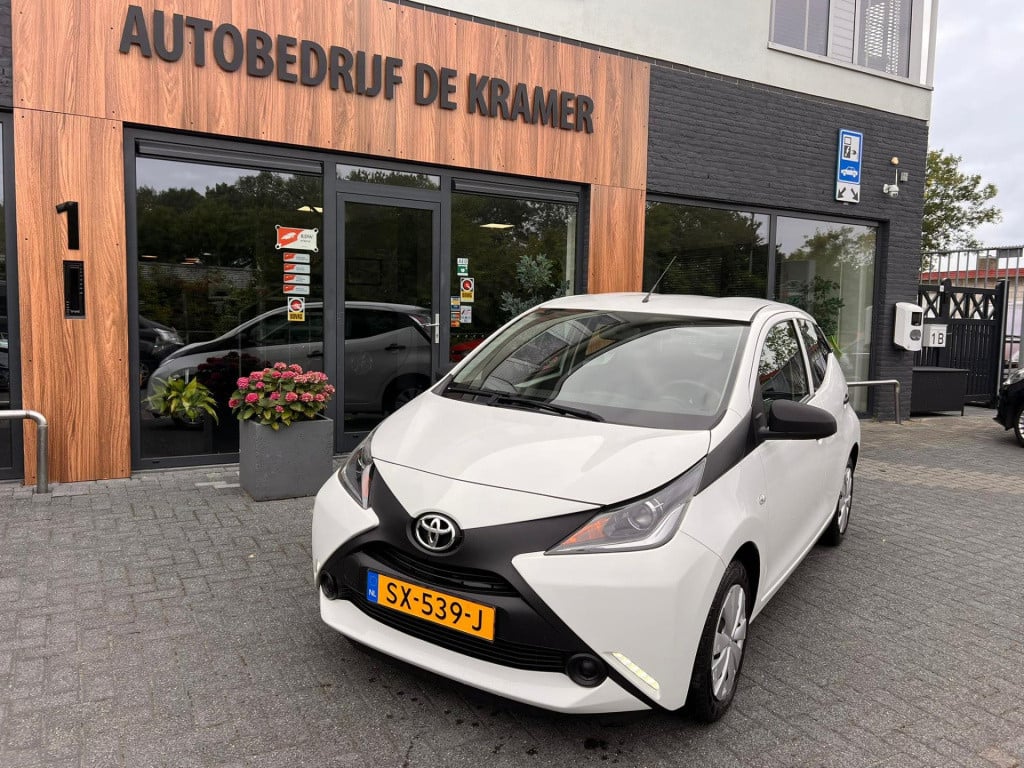 Toyota Aygo 1.0 vvt-i x-fun