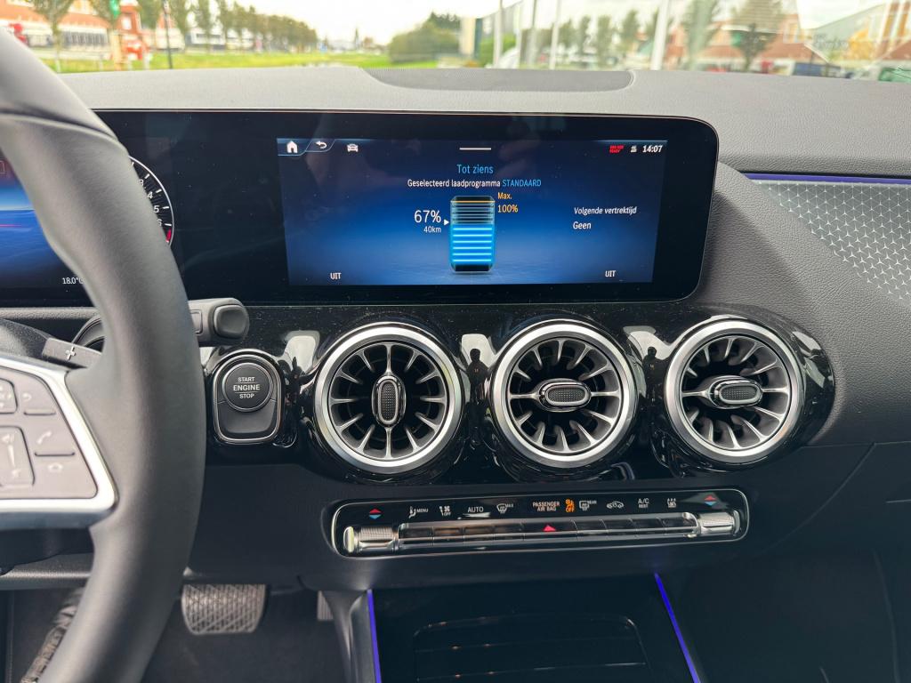 Mercedes-Benz Gla-klasse 250 e progressive line advanced plus automaat ,ele