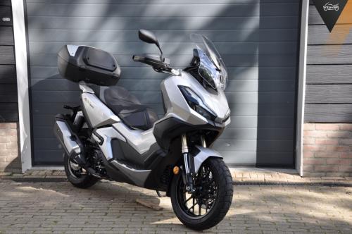 Honda ADV 350