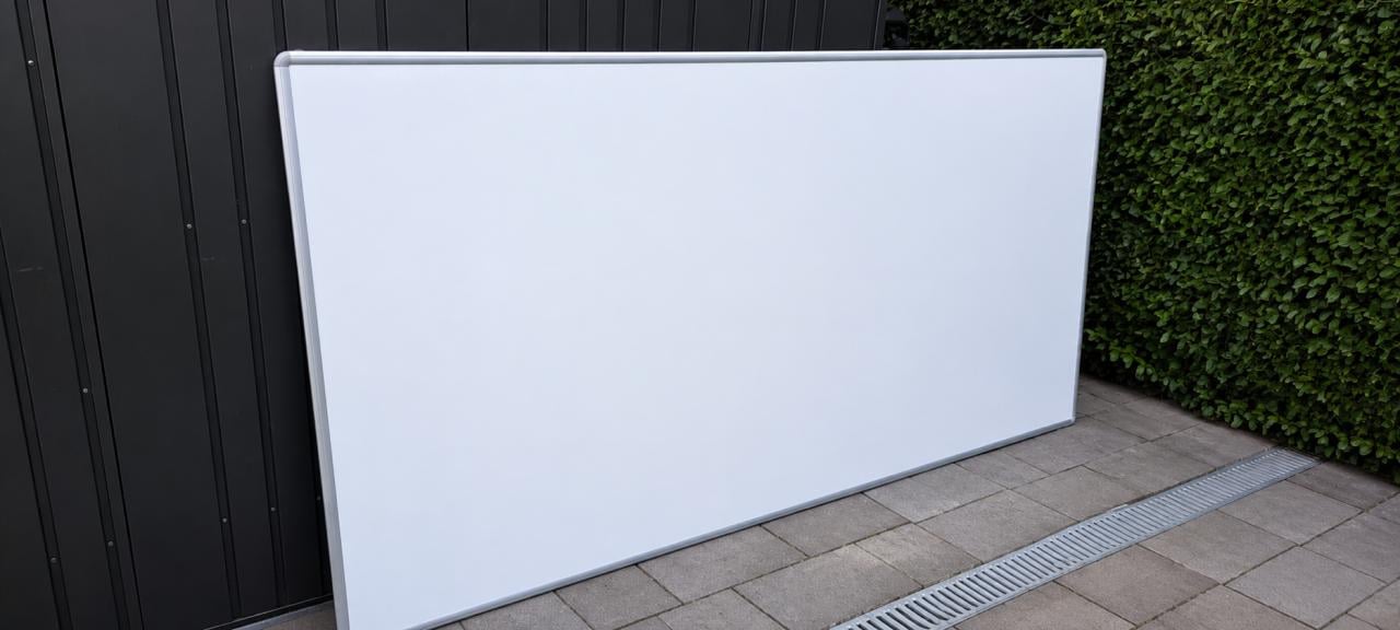 Whiteboard 2,4 bij 1,2