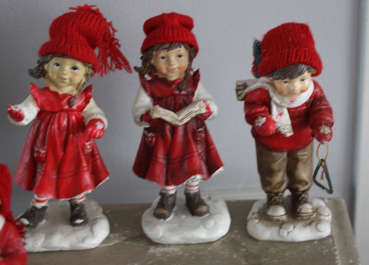 Set van 6 rood witte kerstbeeldjes