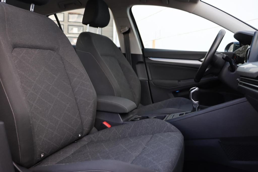 Volkswagen Golf 1.0 tsi life