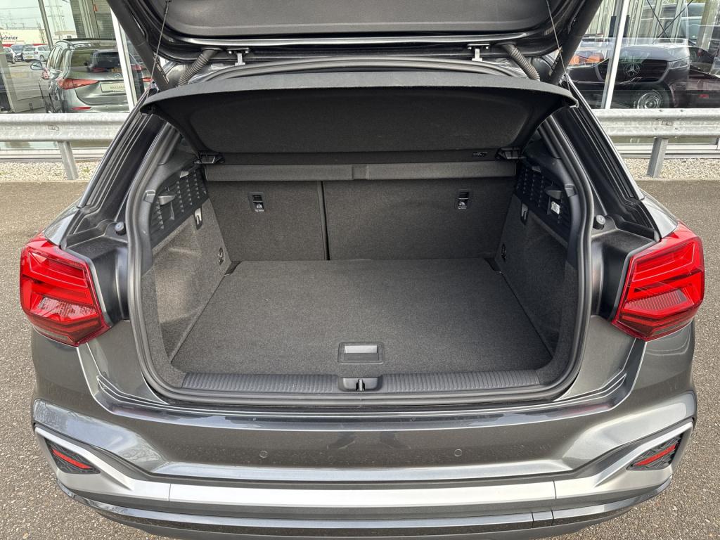 Audi Q2 35 tfsi s edition | nl-auto | 1e eig | camera | adapt. cruisec. | k