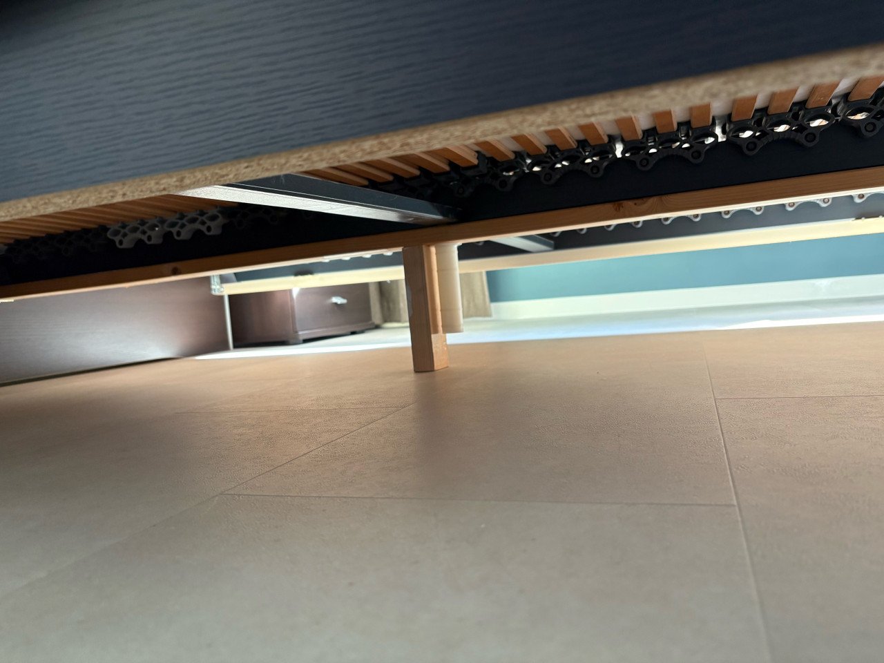 Bed 140x200 met lattenbodem