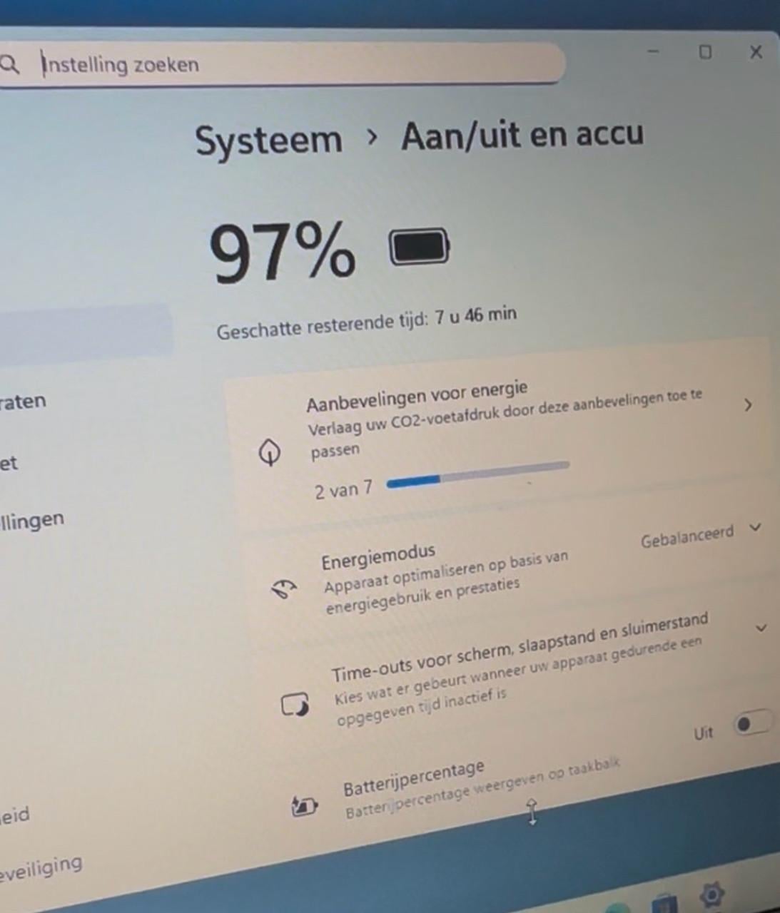 Dell Latitude 13 3340/Intel Core i3/8GB ram/Windows11/