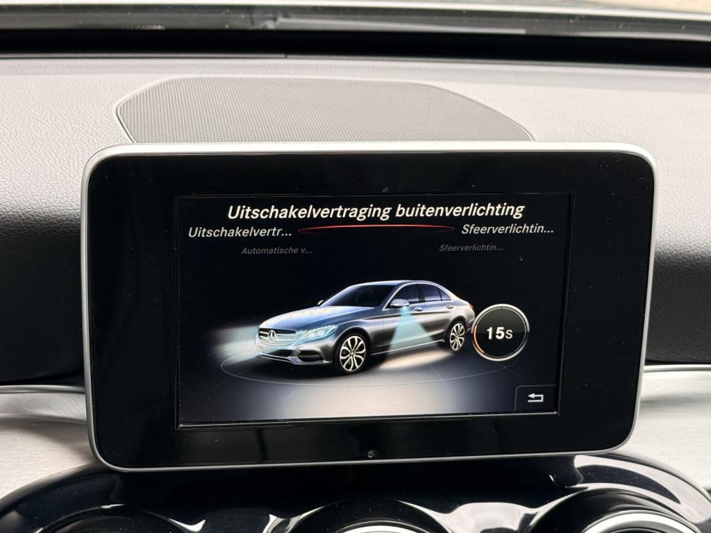 Mercedes-Benz C-Klasse 180 prestige | schuif/kanteldak | trekhaak | stoelve