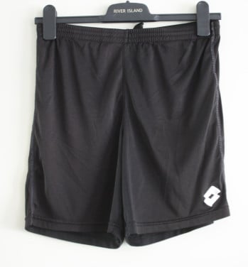 Zwarte korte sport broek maat 164