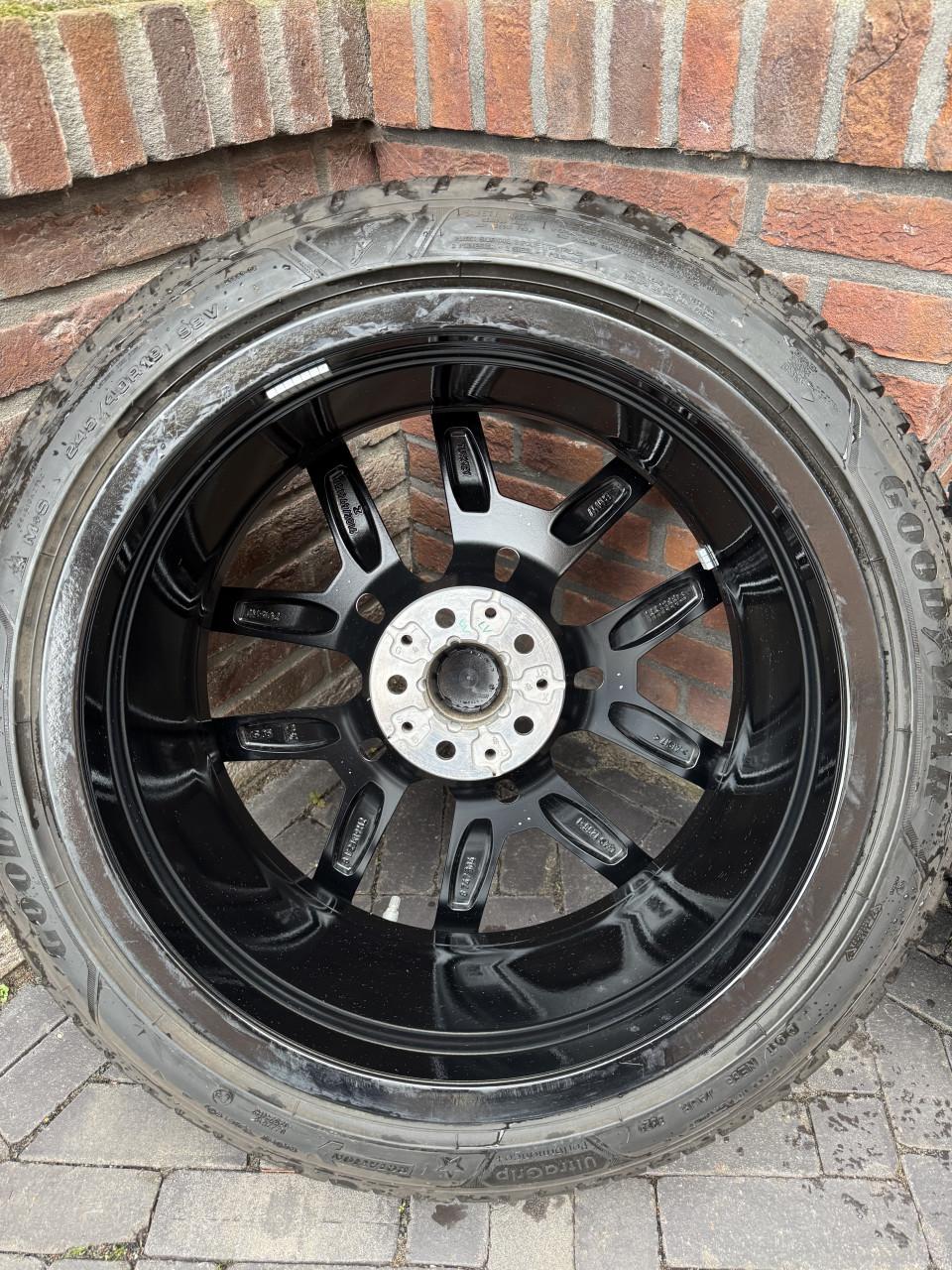 BMW i4 Winterbanden M748 Style Breedset