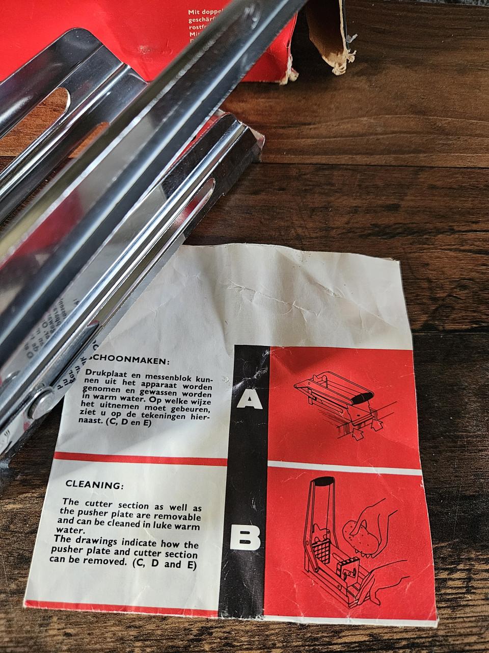 Vintage Tomado metalen - Friet Snijder, zgan in doos