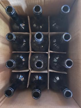 Gratis flessen voor wijnmaker