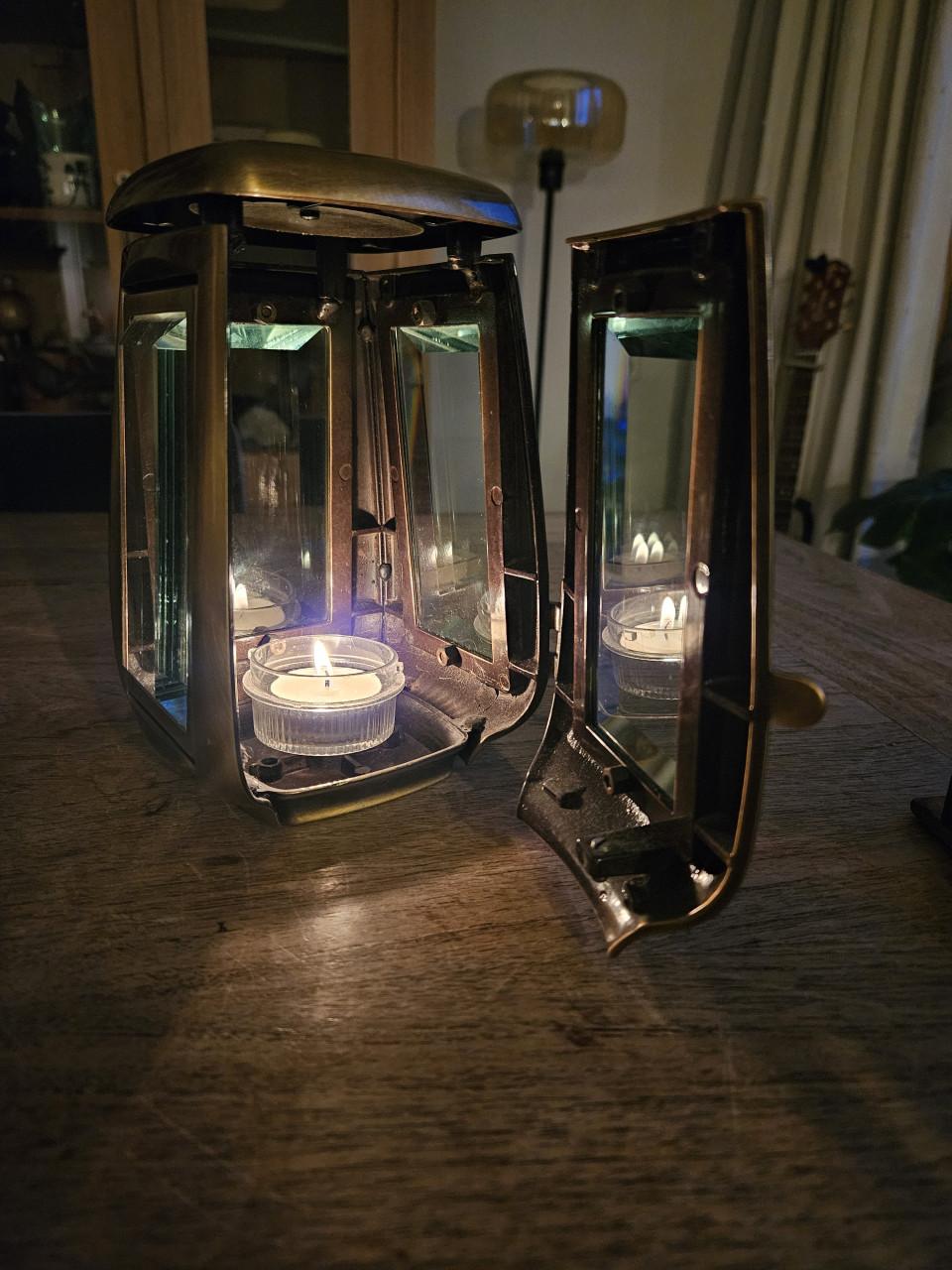 Prachtige nieuwe messing graflantaarn of graflicht