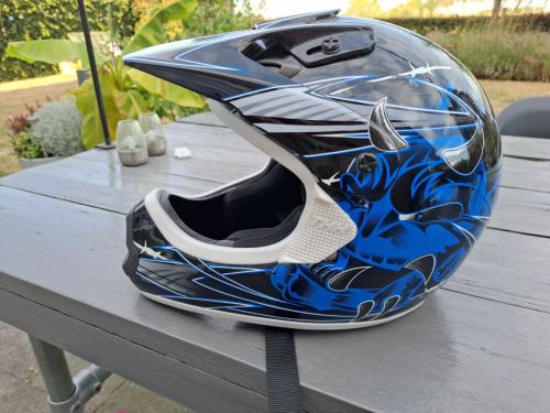 Helm  van merk THH Helmets te koop