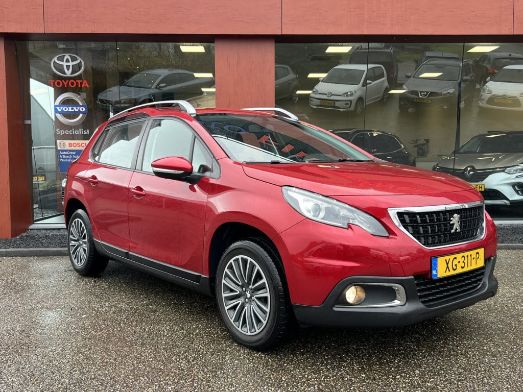 Peugeot 2008 1.2 puretech blue lion | trekhaak | navigatie