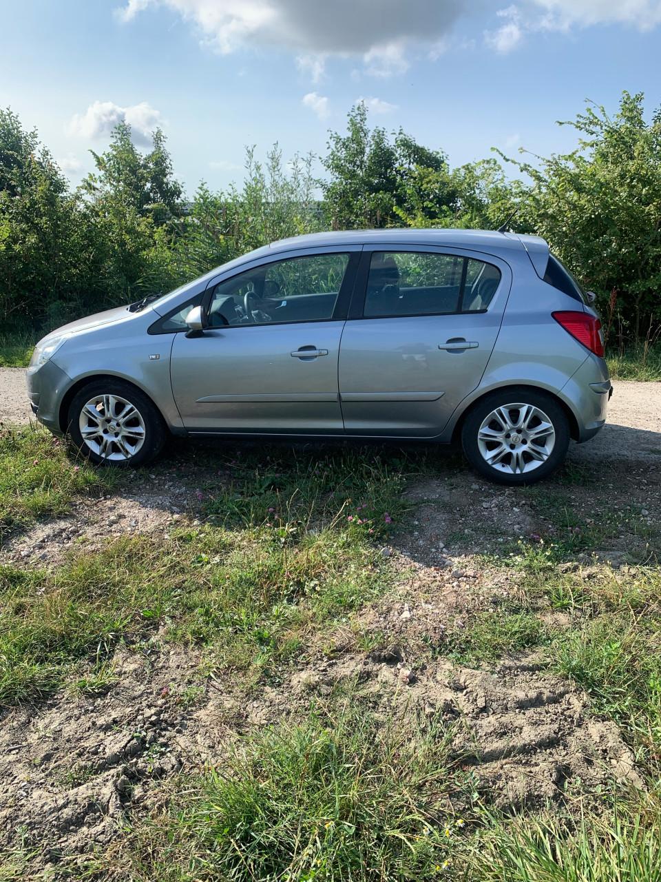 Opel Corsa 14 5deurs