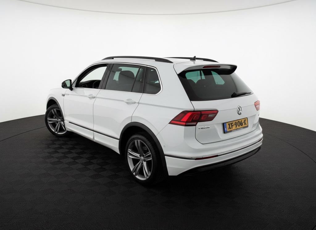 Volkswagen Tiguan 1.4 tsi act comfortline business r
