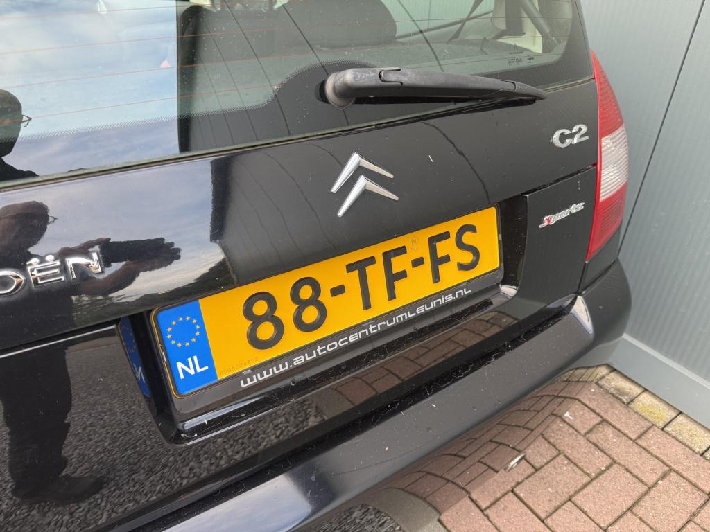 Citroen C2 1.6i-16v automaat vtr-line 3-drs