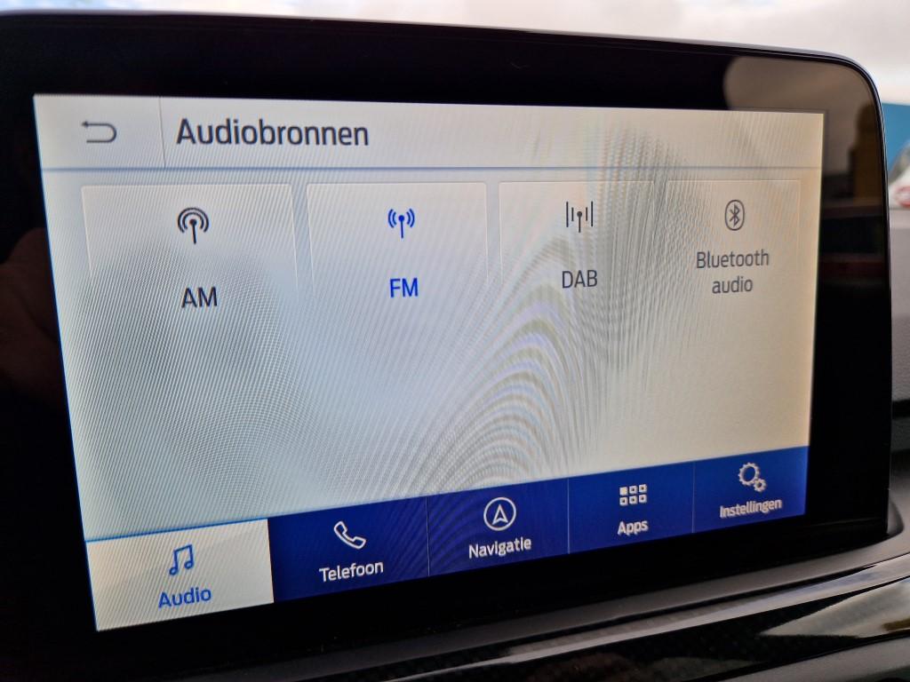 Ford Focus 1.0 ecoboost hybrid 125pk st line x , trekhaak , carplay , camer
