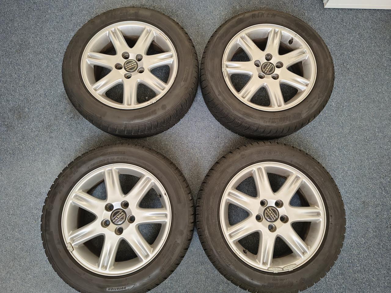Volvo 16” velgen + winterbanden (7mm) | 5x108 | S60/V70