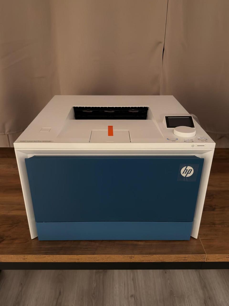 HP Color LaserJet Pro 4204 DN