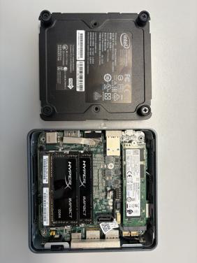 NUC8i5BEK mini-pc i5-8259u 8/120Gb WIFI+BT Windows 11 Pro €135