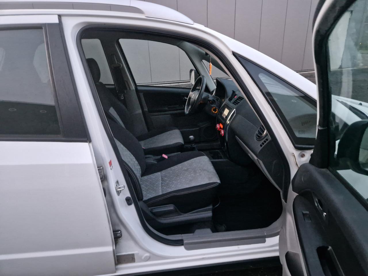 Suzuki SX4 1.6 Expressive