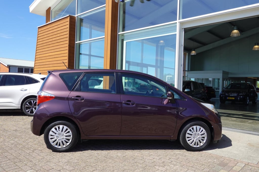 Toyota Verso-s 1.3 vvt-i 100-pk aspiration