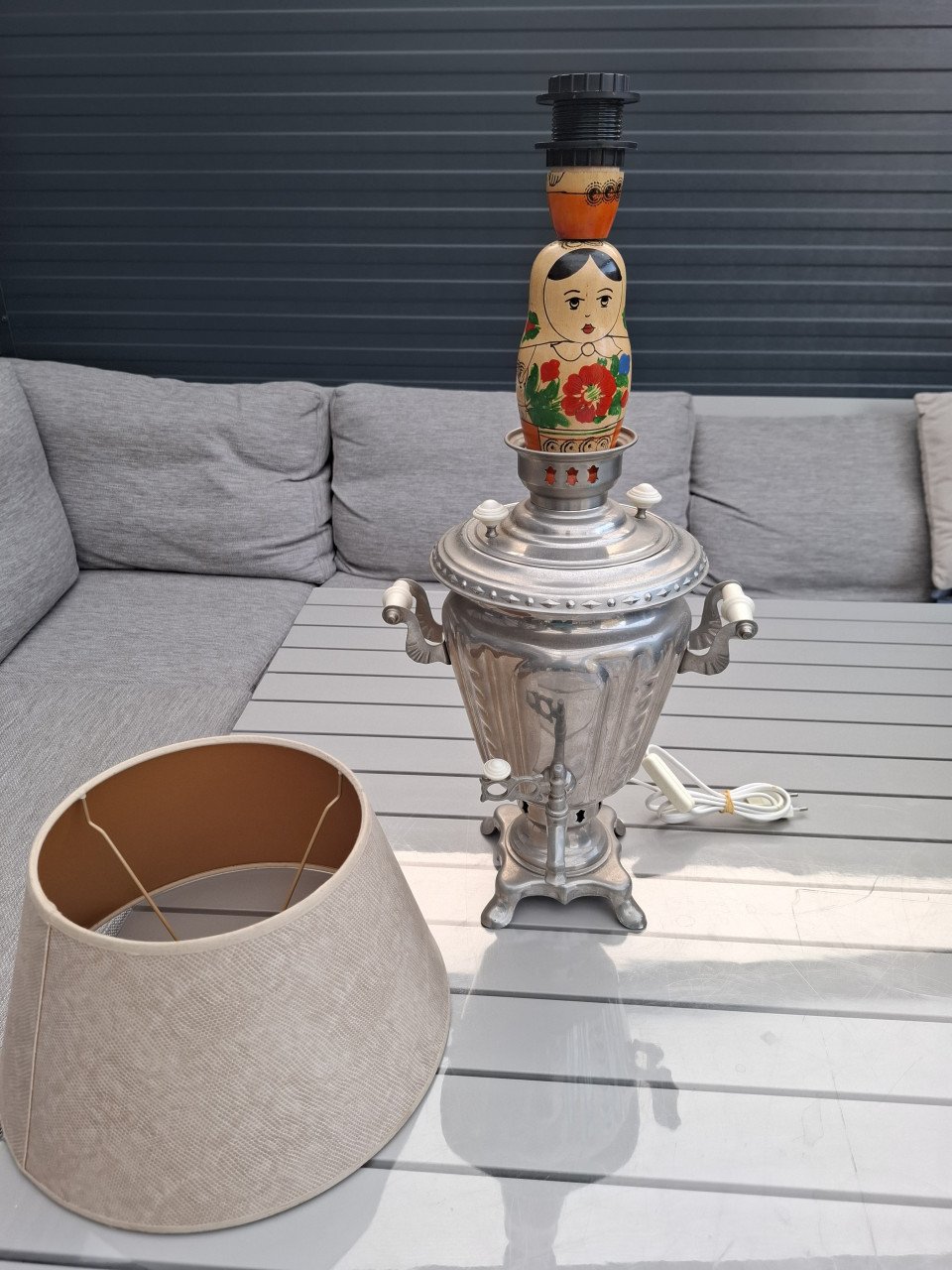 Russisch antiek Samovar (tafellamp Matroyhka)