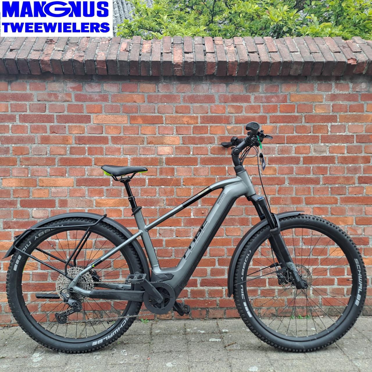 Cube Reaction Hybrid Pro (1.000 Km) 1.999,=