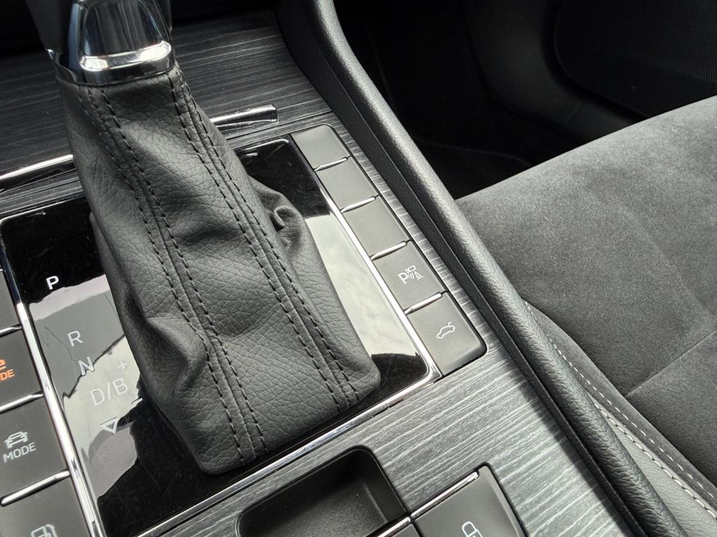 Skoda Superb combi 1.4 tsi iv 218pk style | pano dak | trekhaak