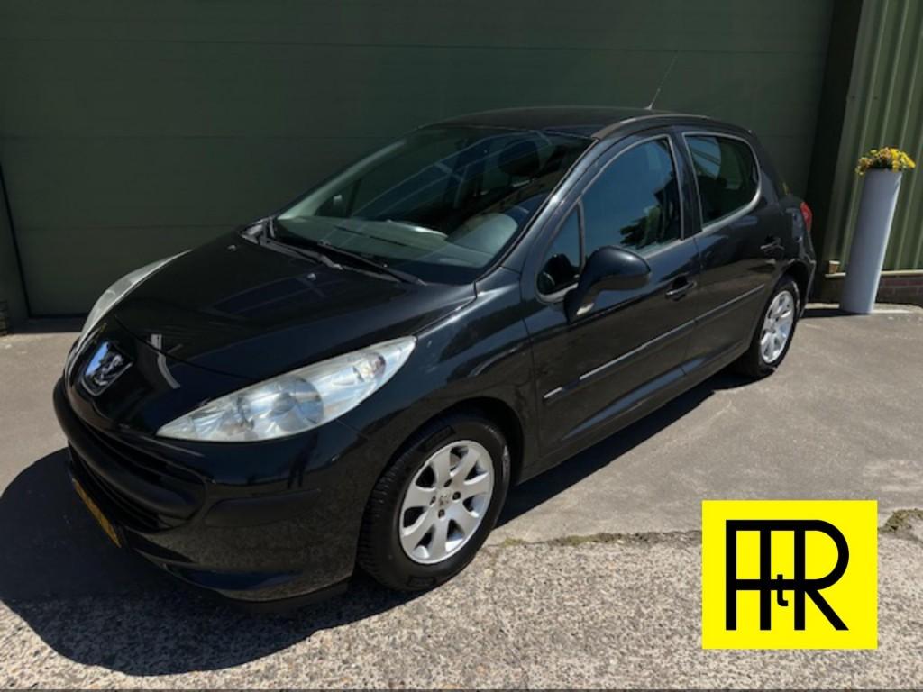 Peugeot 207 1.4 vti cool 'n blue