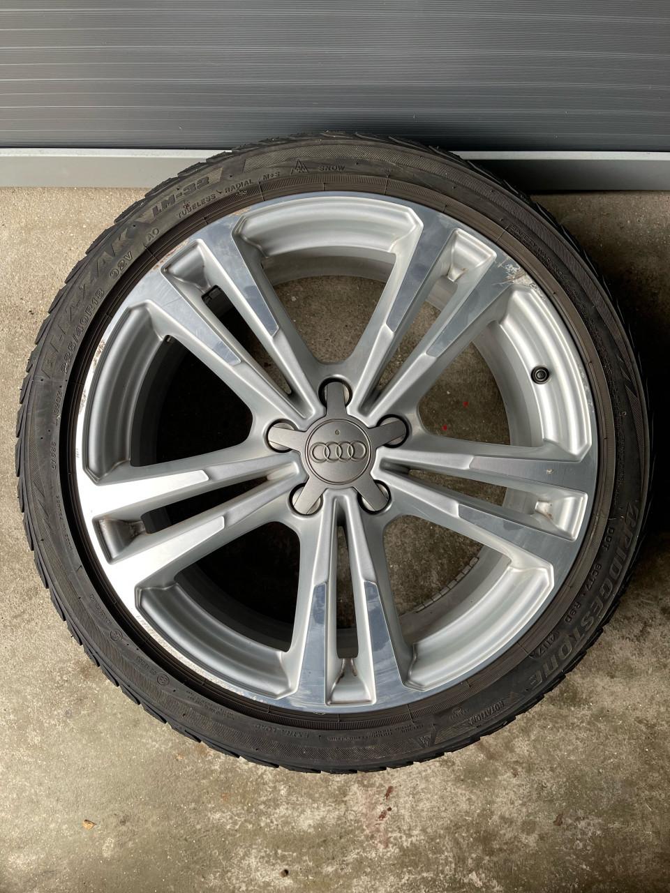 Originele Audi A3 / S3 S-Line 18 inch velgen + winterbanden
