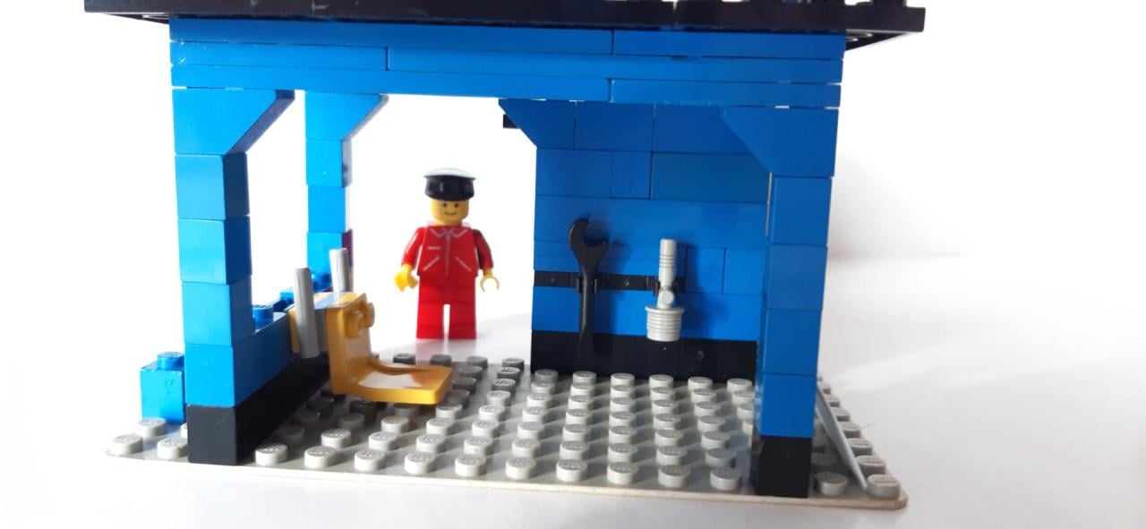 Lego 6363 Classic Town - Auto Service Station