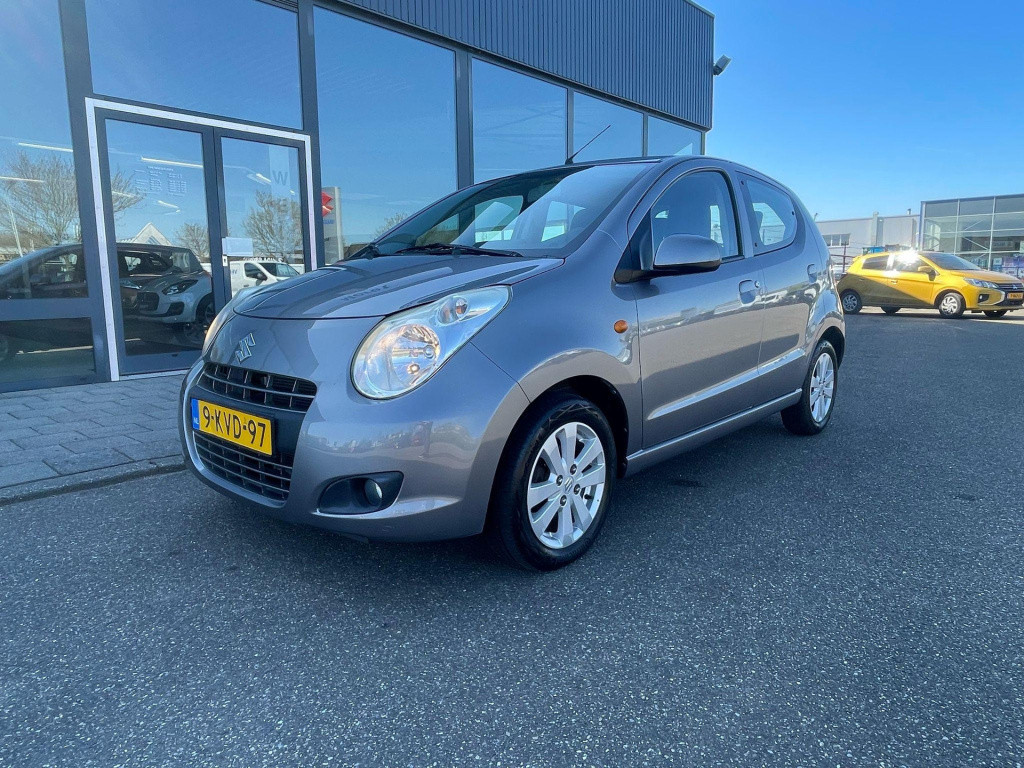 Suzuki Alto 1.0 exclusive easss