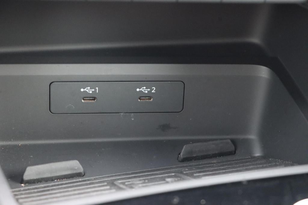 Audi A3 limousine 35 tfsi s-line edition 150pk s-tronic