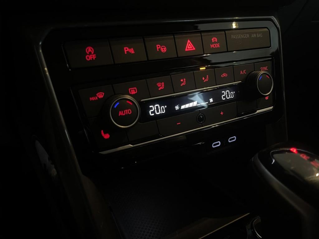 Volkswagen T-cross 1.5 tsi style