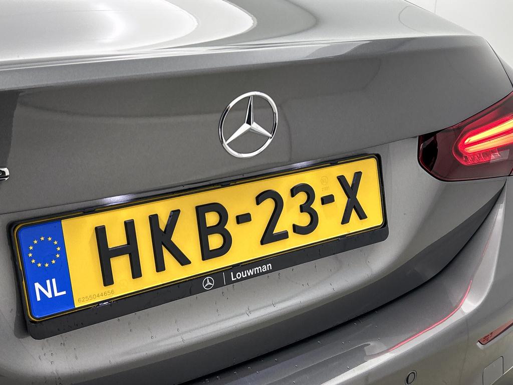 Mercedes-Benz A-Klasse 250 e business solution amg amg line | night pakket 