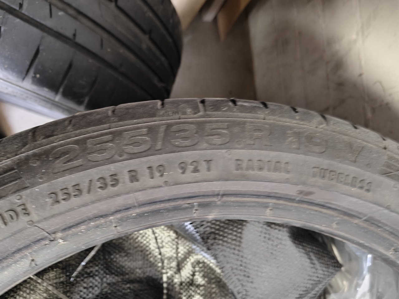 Autobanden 19 inch (225 & 255)