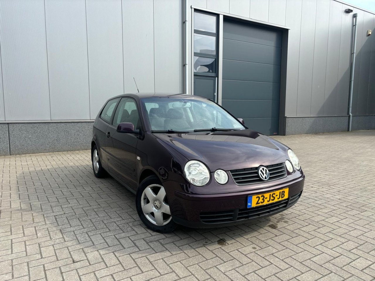 Volkswagen Polo 1.4-16V Highline Jaar Apk