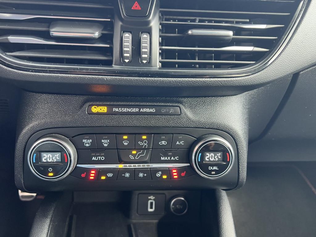 Ford Focus wagon 1.0 ecoboost 125pk st-line x , trekhaak , winterpakket