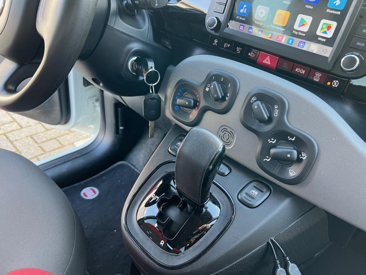 Zeer mooie Fiat Panda uit 2014 en slechts 60.000 km, Automaat!!