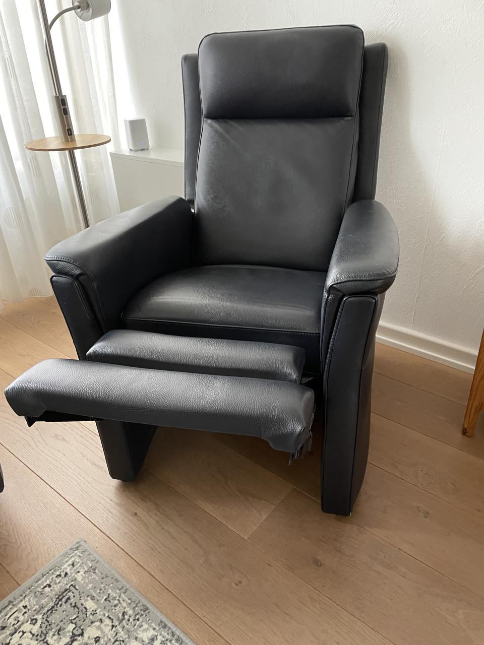 Relaxfauteuil Talo-10S Blauw van juni2019 in goede staat