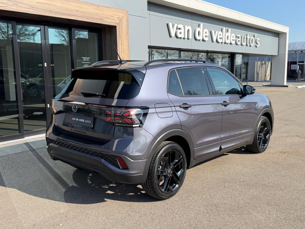Volkswagen T-cross 1.5 tsi 150pk dsg r-line | black style | trekhaak | iq l