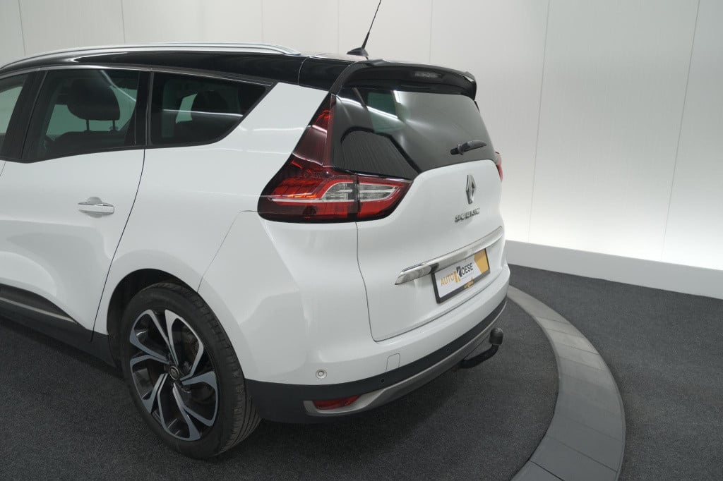 Renault Grand Scenic tce 140 bose | 7 zitplaatsen | trekhaak | camera | bos