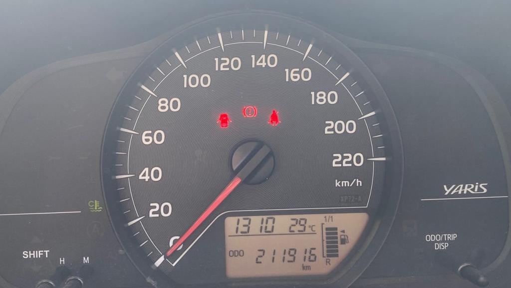 Toyota Yaris 1.0 vvt-i comfort