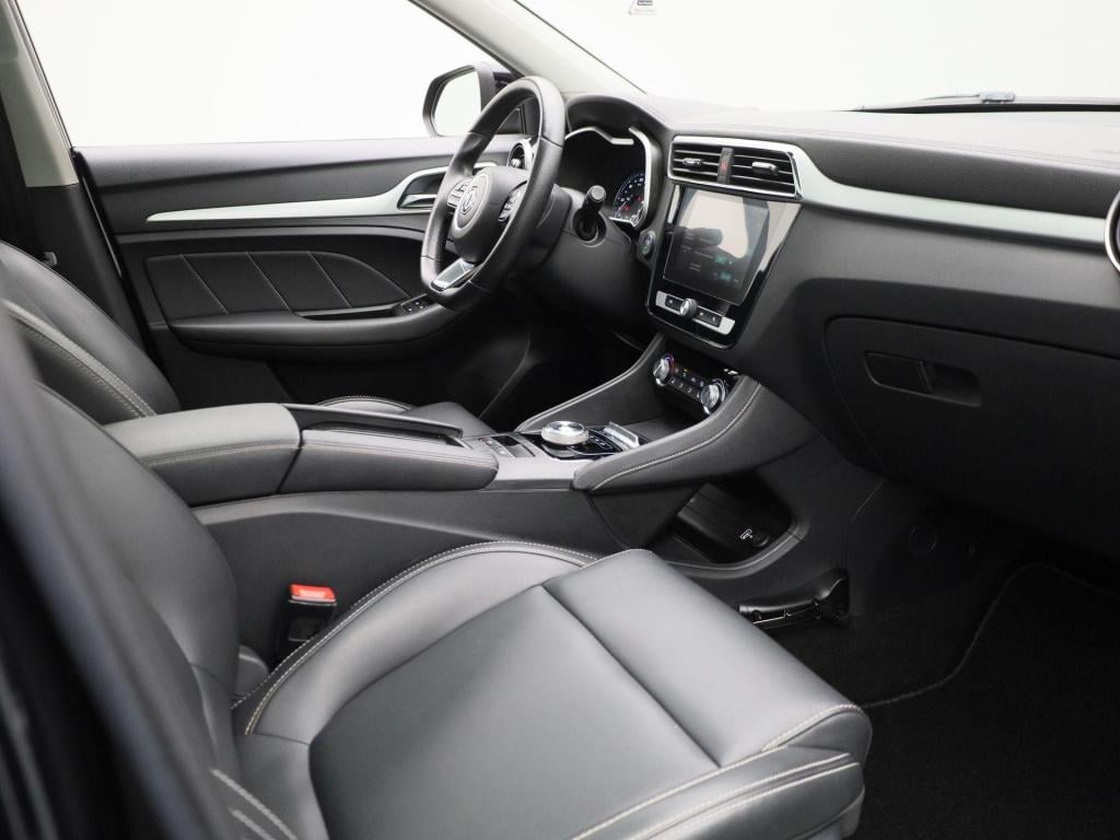 MG Zs Ev luxury 45 kwh
